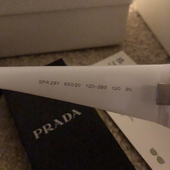 Prada Runway Sunglasses Opal White Grey Mirror New - Picture 2 of 7
